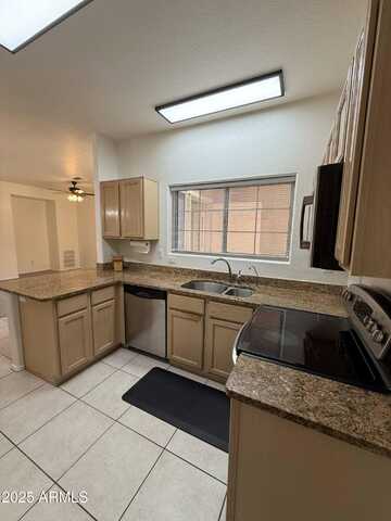 1633 E LAKESIDE Drive, Gilbert, AZ 85234