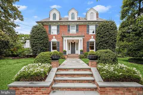 2720 35TH PLACE NW, WASHINGTON, DC 20007