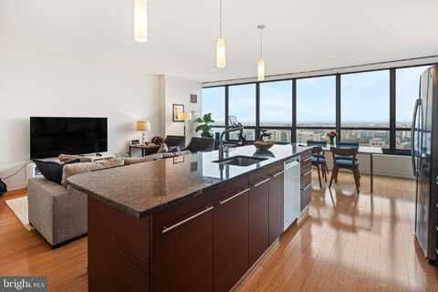2101 MARKET STREET, PHILADELPHIA, PA 19103
