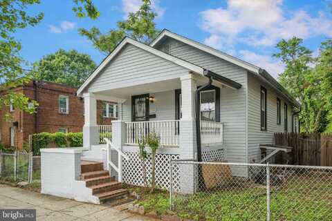 3322 ELY PLACE SE, WASHINGTON, DC 20019