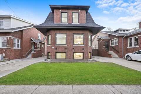 4825 W. Oakdale Avenue, Chicago, IL 60641