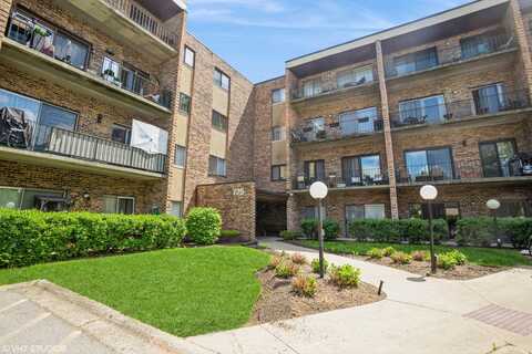 725 W. Huntington Commons Road, Mount Prospect, IL 60056