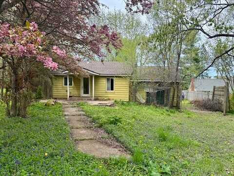 561 South Drive, South Elgin, IL 60177