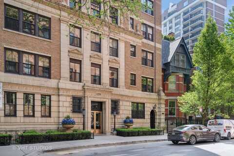 1209 N. Astor Street, Chicago, IL 60610