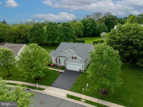103 DYLAN CIRCLE, AVONDALE, PA 19311