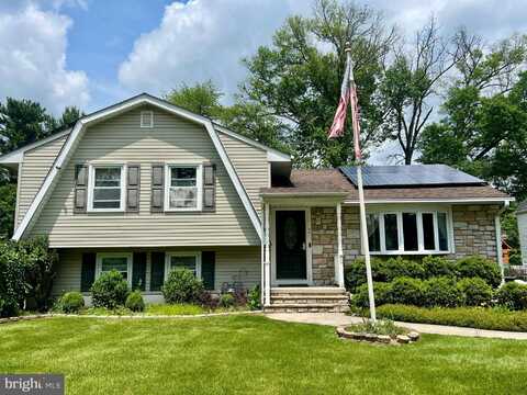 44 TANTUM DRIVE, HAMILTON, NJ 08610