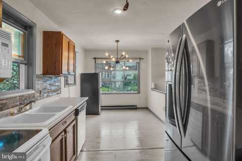 2 RUSSIAN OLIVE DRIVE, ETTERS, PA 17319