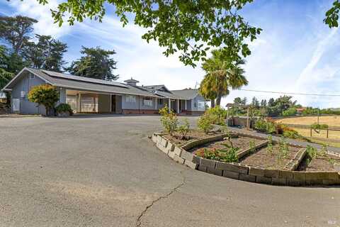 4335 Bodega Avenue, Petaluma, CA 95942