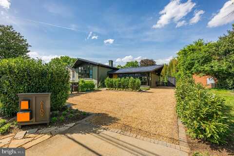 6109 GREENTREE ROAD, BETHESDA, MD 20817
