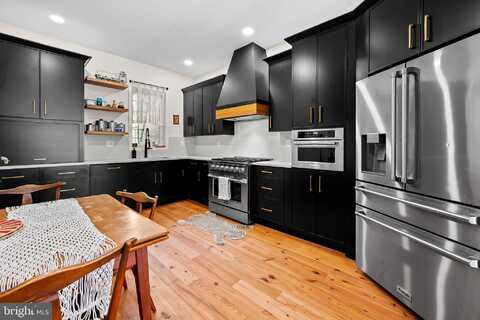 1750 PARK AVENUE, BALTIMORE, MD 21217