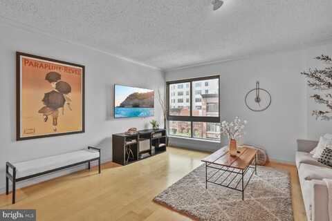 777 7TH STREET NW, WASHINGTON, DC 20001