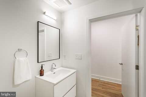 2101 WASHINGTON AVE, PHILADELPHIA, PA 19146