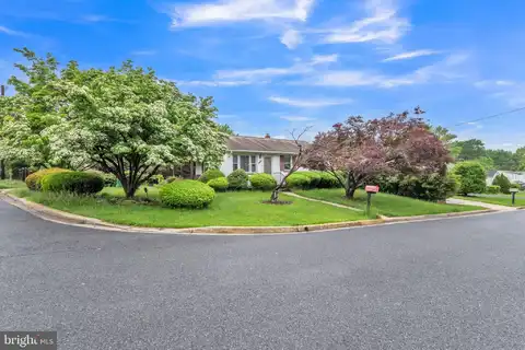12 MILLS ROAD, GAITHERSBURG, MD 20877