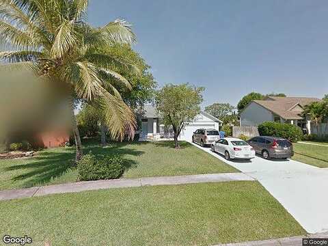 Roycourt, ROYAL PALM BEACH, FL 33411