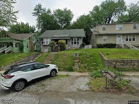 Crescent, INDEPENDENCE, MO 64052