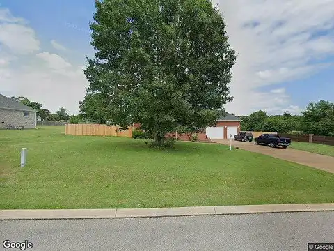 Austin, JACKSON, TN 38305