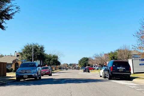 Milton, ARLINGTON, TX 76002