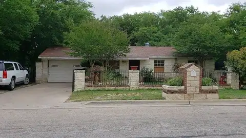 Stacie, HARKER HEIGHTS, TX 76548
