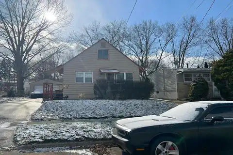 Jeanie J. Avenue, Akron, OH 44310
