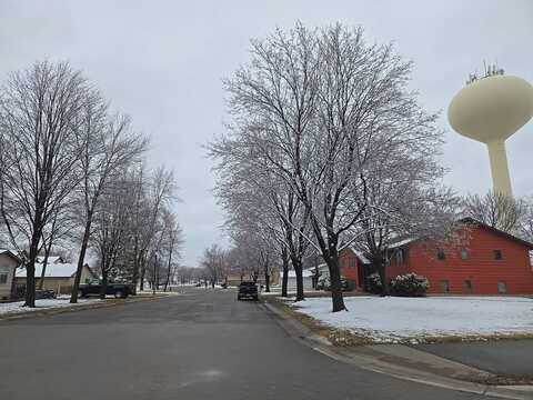 Bradford, HUTCHINSON, MN 55350