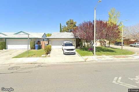 Avenue H8, LANCASTER, CA 93534
