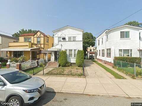 231St, LAURELTON, NY 11413
