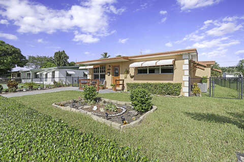 10Th, WEST PALM BEACH, FL 33401