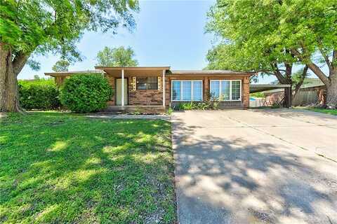 6Th, MOORE, OK 73160