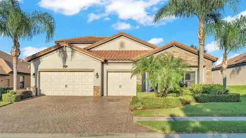 Via Lago, LAKELAND, FL 33810