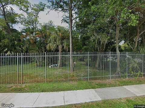 43Rd, LAUDERHILL, FL 33313