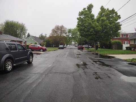 Travis, LINDENHURST, NY 11757