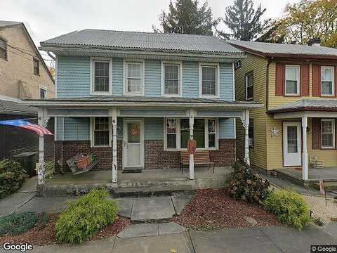 King, LEBANON, PA 17042