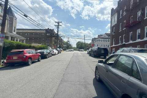 High, PASSAIC, NJ 07055