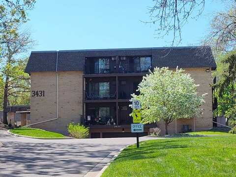 Kent St 901, Shoreview, MN 55126
