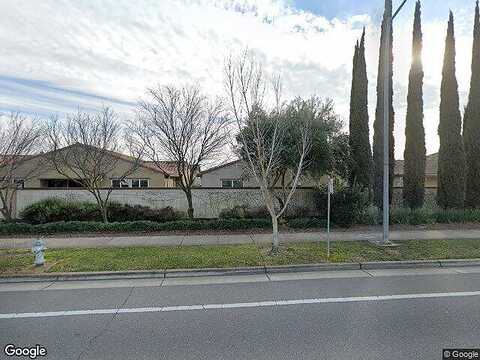 Arco Del Paso, SACRAMENTO, CA 95834