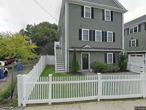Summer, WALTHAM, MA 02452