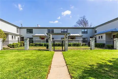 Lahoma St, DALLAS, TX 75235