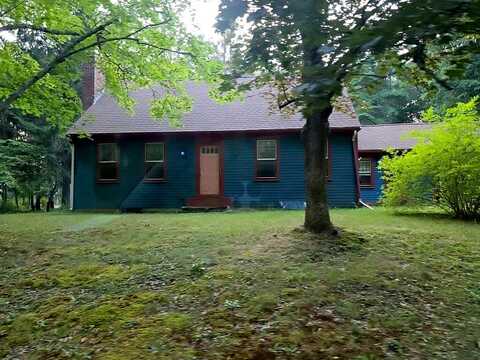 Tispaquin, MIDDLEBORO, MA 02346