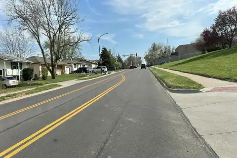 90Th, OMAHA, NE 68127