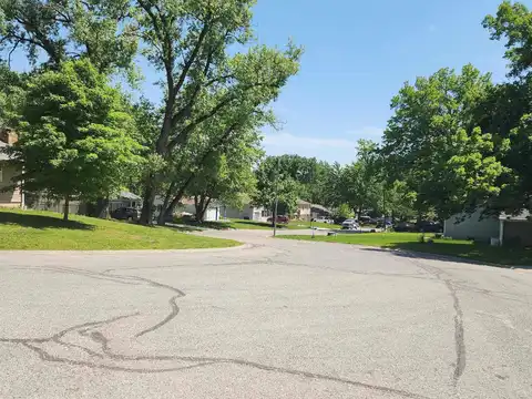 Maple, MISSION, KS 66202