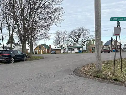 Hamilton, DERBY, NY 14047