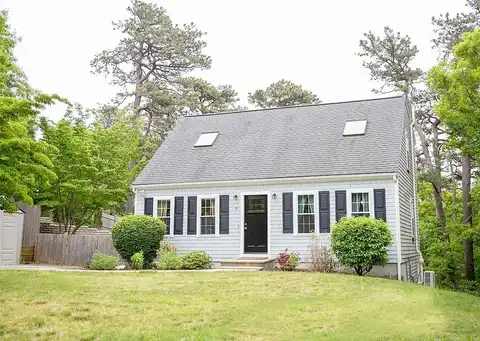 Pisces, PLYMOUTH, MA 02360