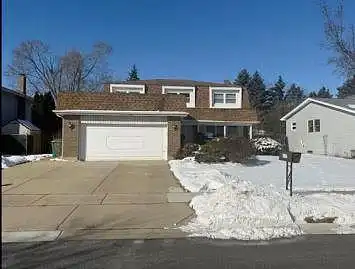 Tanglewood, WHEELING, IL 60090