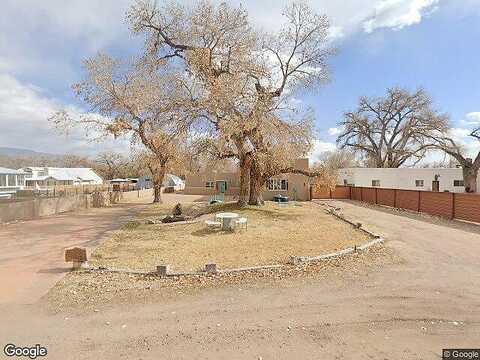 Loretta, ALBUQUERQUE, NM 87114