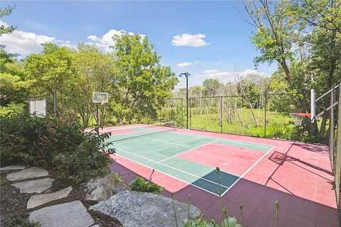 Oakland, HOPKINS, MN 55305