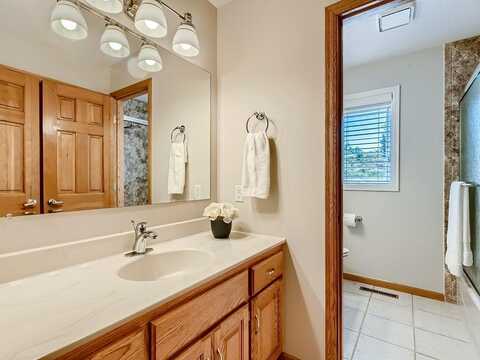 Jackson, EDEN PRAIRIE, MN 55347