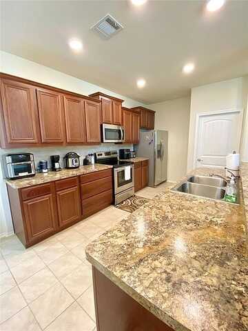 Parkside, LANCASTER, TX 75146