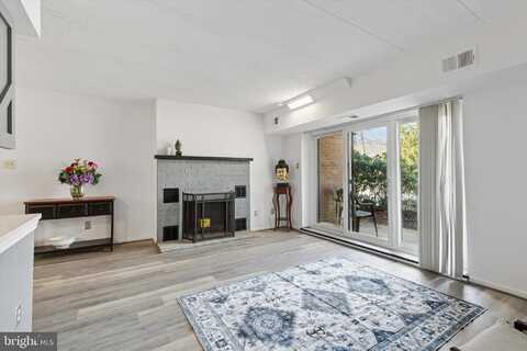 1012 WASHINGTON PLACE, CHESTERBROOK, PA 19087