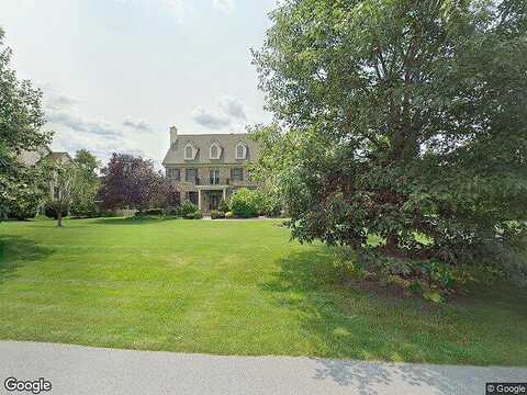 Colonial, WEST CHESTER, PA 19382