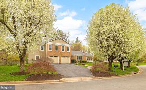 Ranleigh Manor, MC LEAN, VA 22101